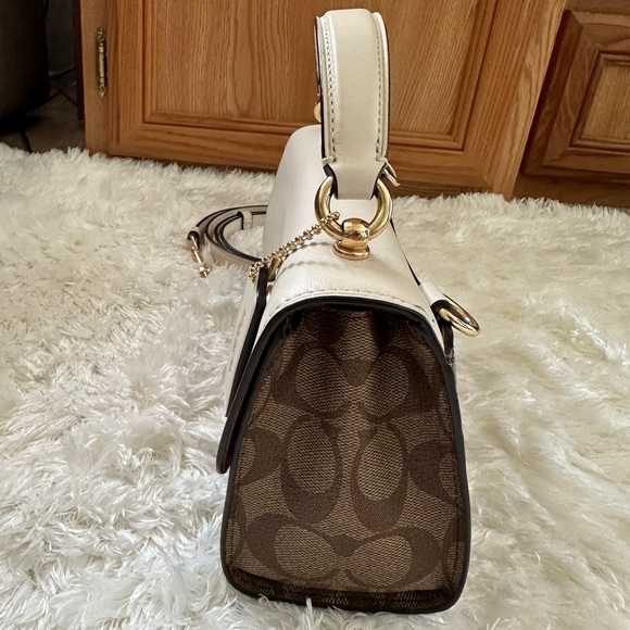 Coach Tilly Satchel 23 In Signature Crossbody Handbag Satchel - Picture 13 of 16